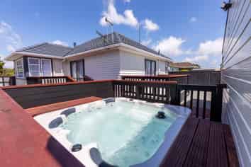 61 Burgoyne Street, Woodville