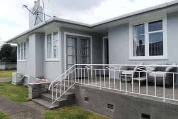 10 Camellia Avenue, Aramoho