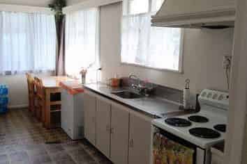 10 Camellia Avenue, Aramoho