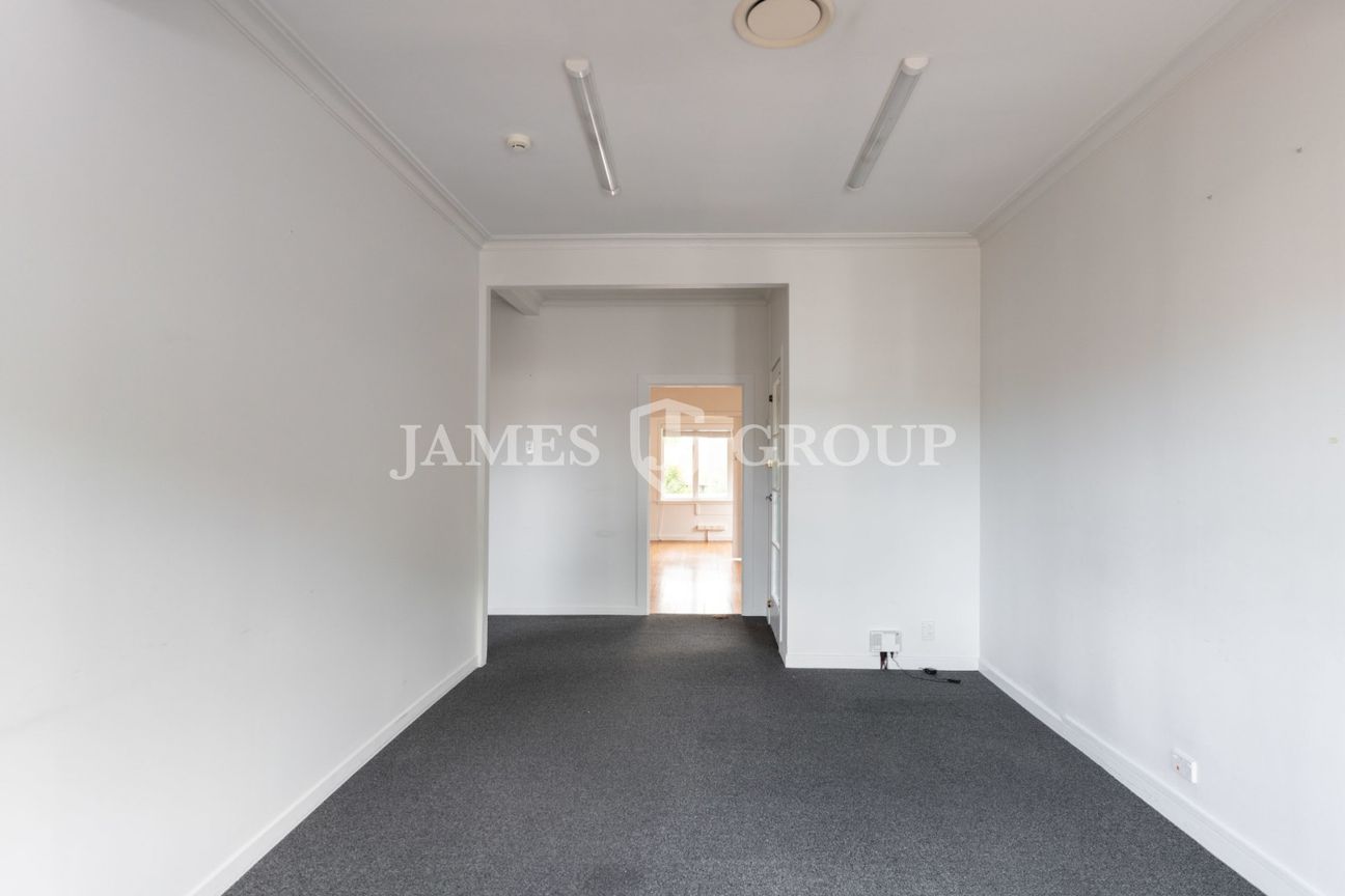 115m² CHARACTER OFFICE WITH STREET FRONTAGE - Widok 6