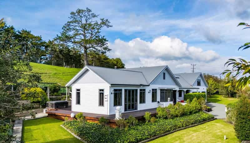 3 Mahurangi East Road, Sandspit