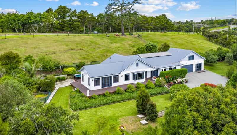 3 Mahurangi East Road, Sandspit