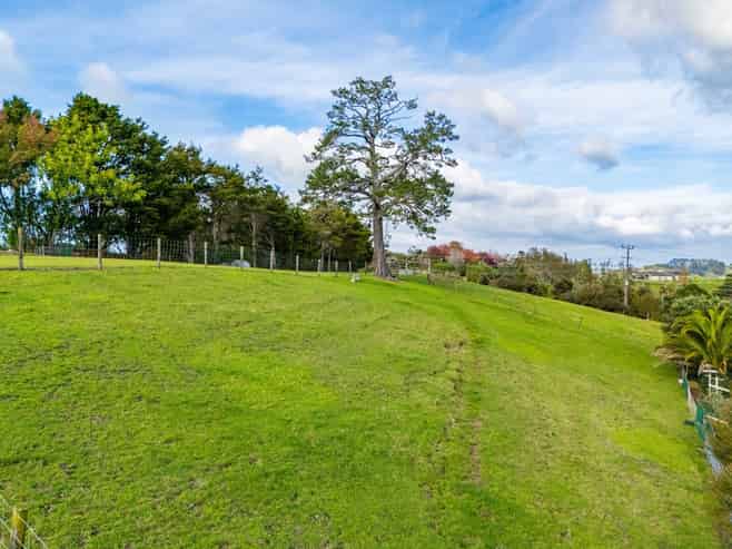 3 Mahurangi East Road, Sandspit