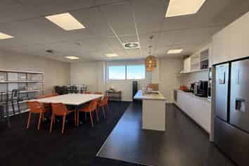 Premium Office in Papamoa