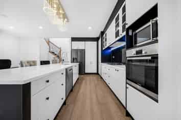 25 Carrygawley Road, Flat Bush