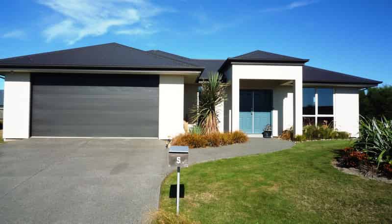 5 Goldie Place, Rolleston