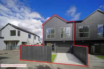 7 Yellow Pear Lane, Drury