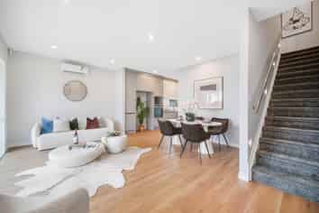 7 Yellow Pear Lane, Drury