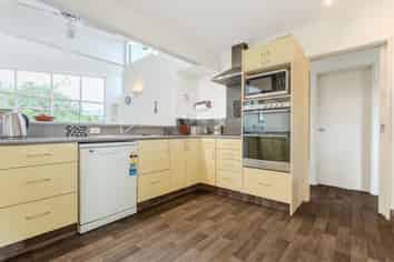 63 McPhee Street, Dannevirke