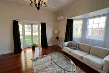 21A Oak Street, Royal Oak