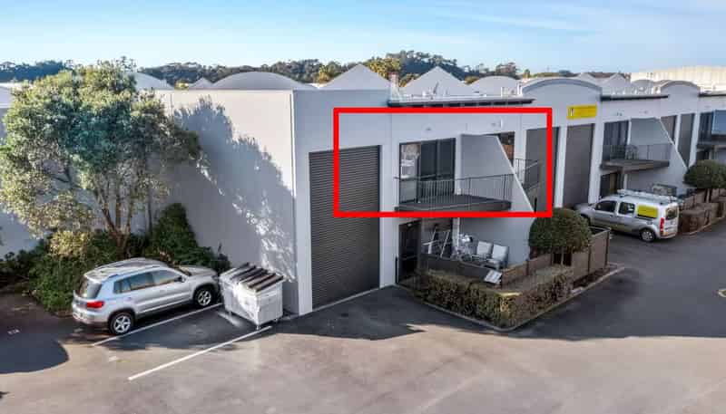 6 Airborne Road, Rosedale