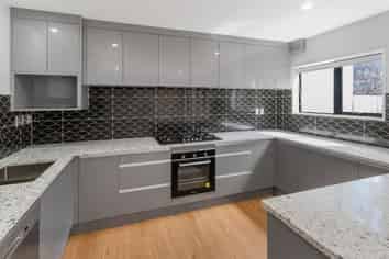 27d Esperanto Road, Papatoetoe