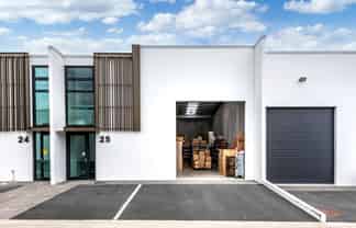 Albany 170sqm industrial for lease