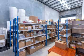 Albany 170sqm industrial for lease