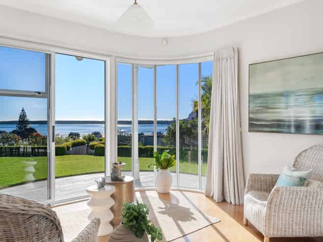 93 Waratah Street, Matua