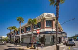 Office in Iconic Bowman Building