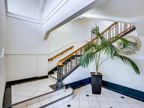 Office in Iconic Bowman Building