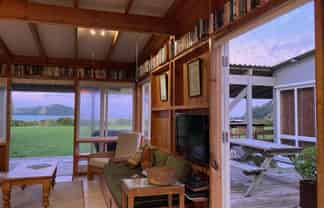  20A Owai Avenue, Teal Bay, Oakura Coast