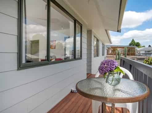 82 Esmeralda Street, Welcome Bay