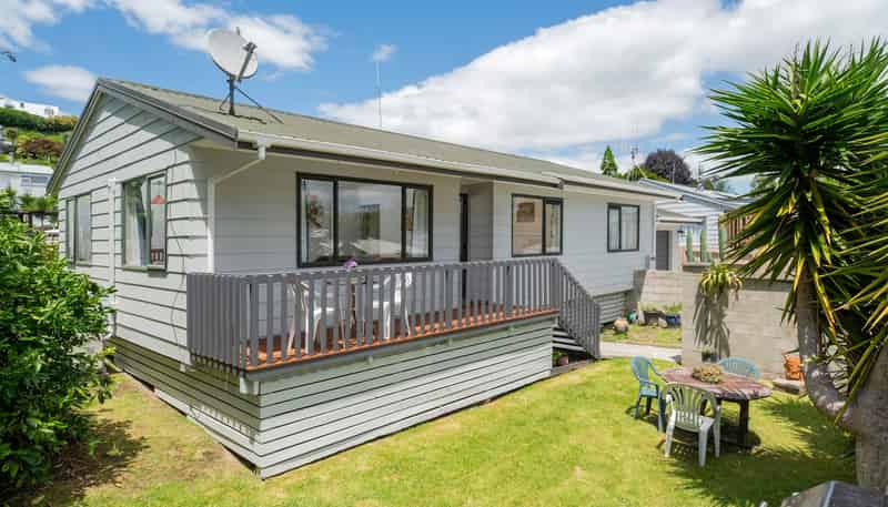 82 Esmeralda Street, Welcome Bay