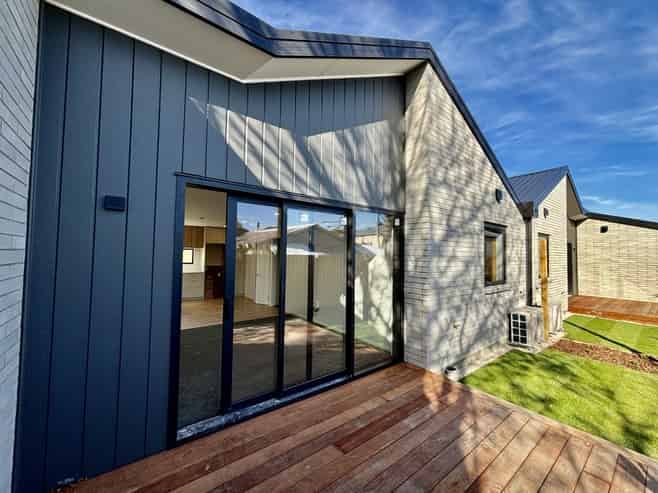 4/93 Wildberry Street, Woolston