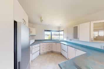 13 Kelsi Street, Tawhero