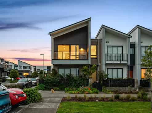 16 Malcolm Calder Road, Hobsonville