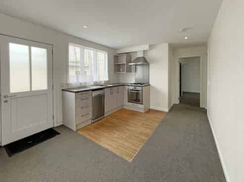 147B The Parade, Island Bay