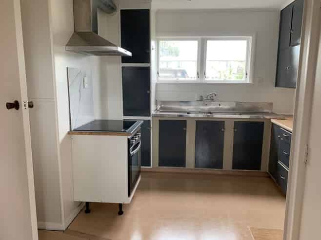 19C Sandra Avenue, Otara