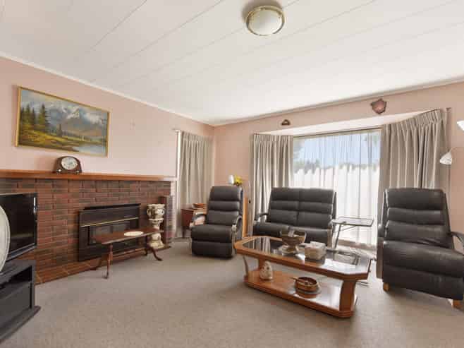 30 Sunbelt Crescent, Takaka