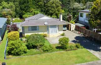 30 Sunbelt Crescent, Takaka