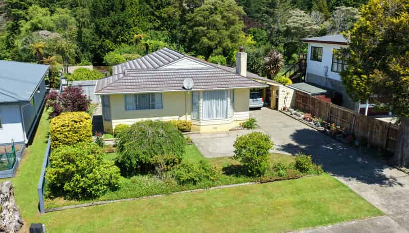 30 Sunbelt Crescent, Takaka