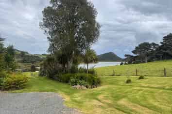 586A Pataua South Road, Pataua South