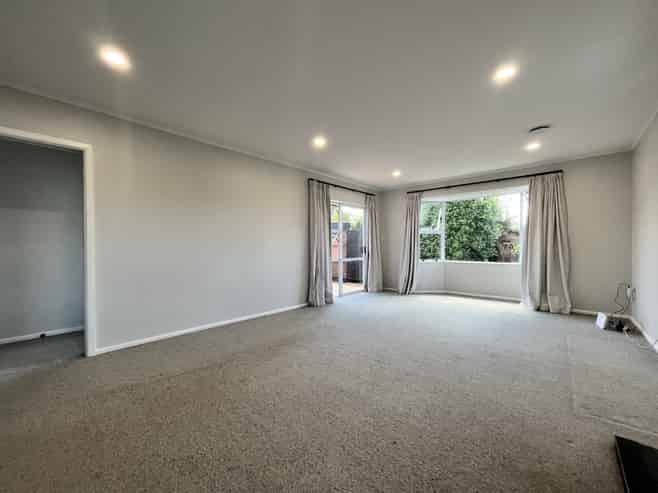 506A Park Road South, Akina