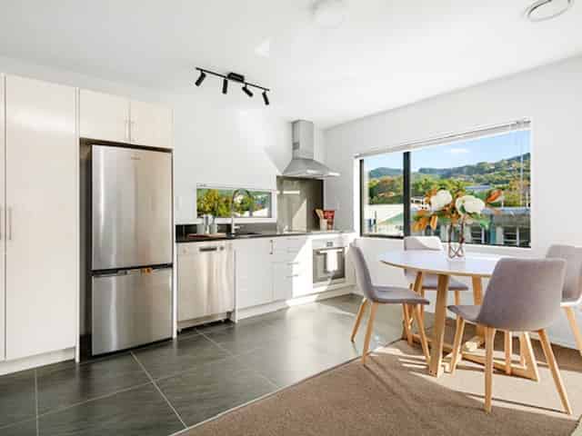 D/232 Main Road, Tawa