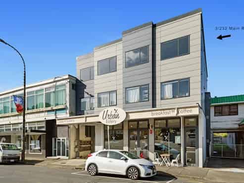 D/232 Main Road, Tawa