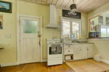 31 Tramway Street, Ross