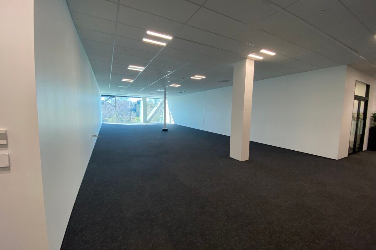 Your Riverfront Headquarters - Bild 3