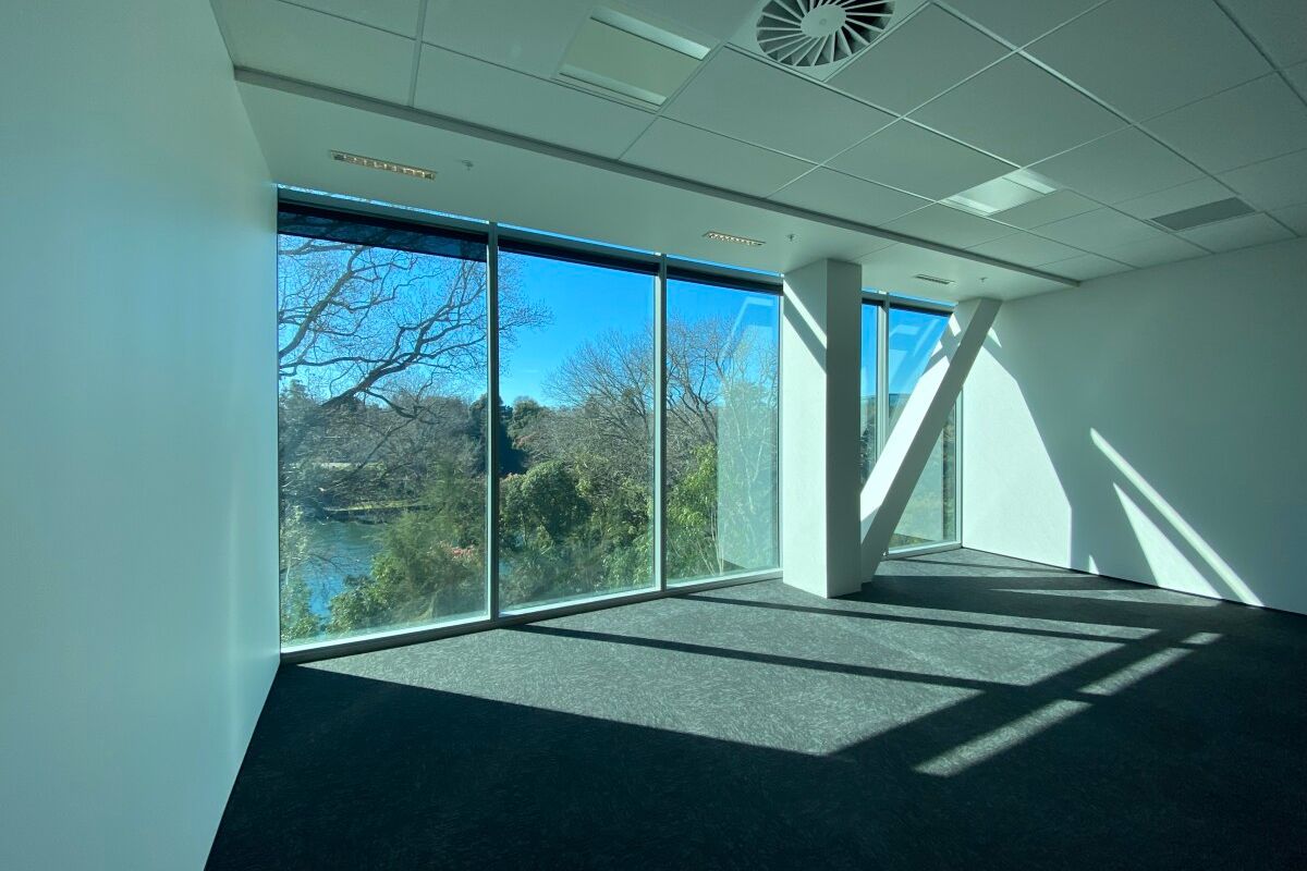 Your Riverfront Headquarters - Bild 4