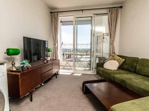 201/11 Akepiro St, Mount Eden