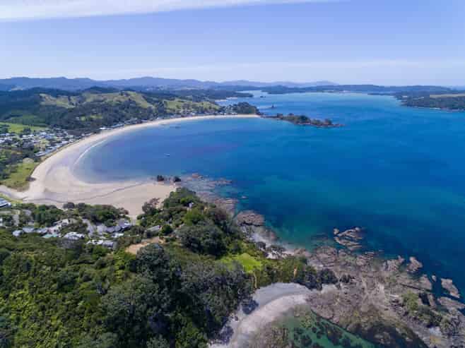 124 Rapata Road, Oakura