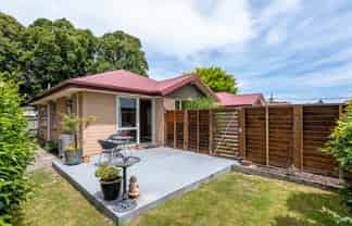 4/22 English Street, Sockburn