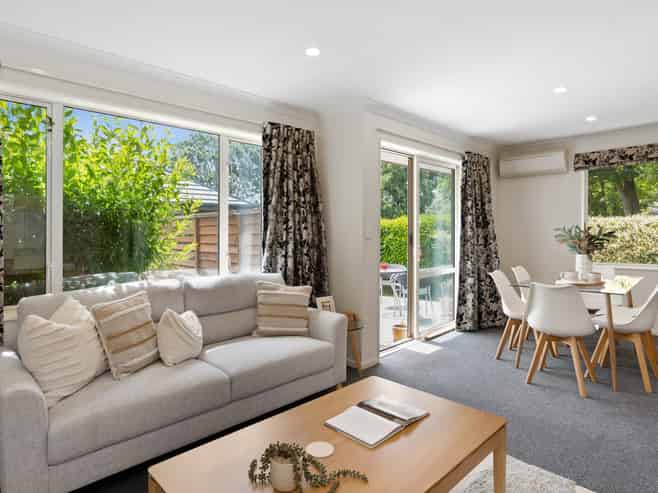 4/22 English Street, Sockburn