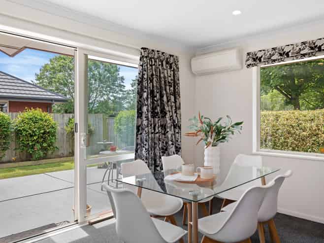 4/22 English Street, Sockburn