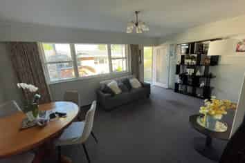 3/45 Vauxhall Road, Devonport