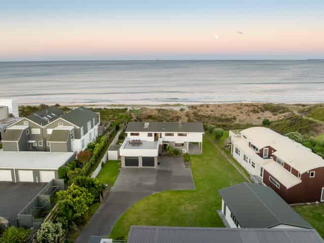 165 Oceanbeach Road, Mount Maunganui