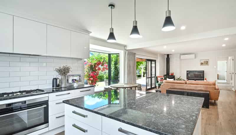 49 James Cook Street, Havelock North