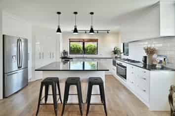 49 James Cook Street, Havelock North