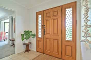 49 James Cook Street, Havelock North