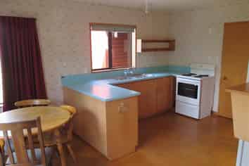 44F Woodend Road, Woodend